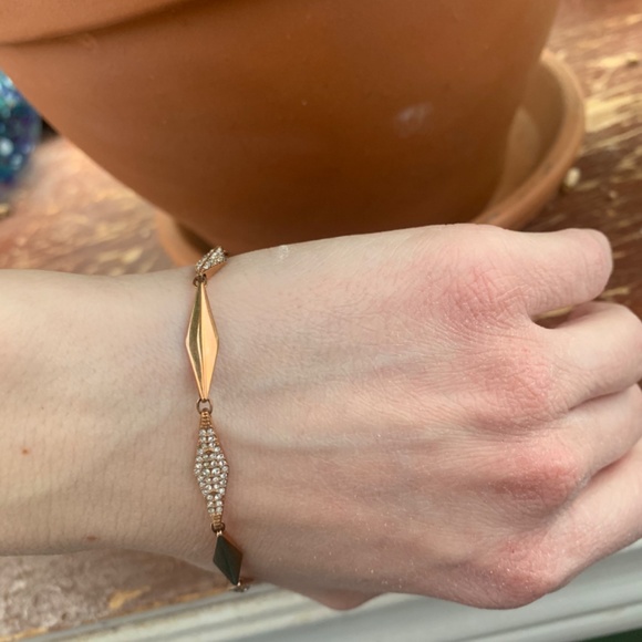 Fossil Rose Tone Reversible Bracelets - Picture 7 of 16